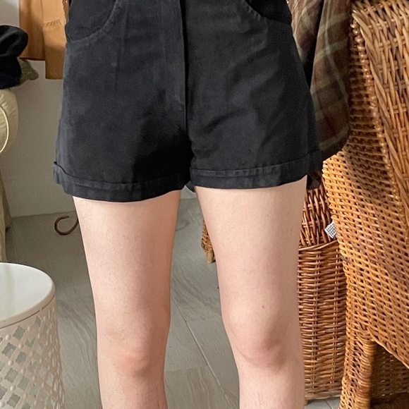 Adorable black suede shorts